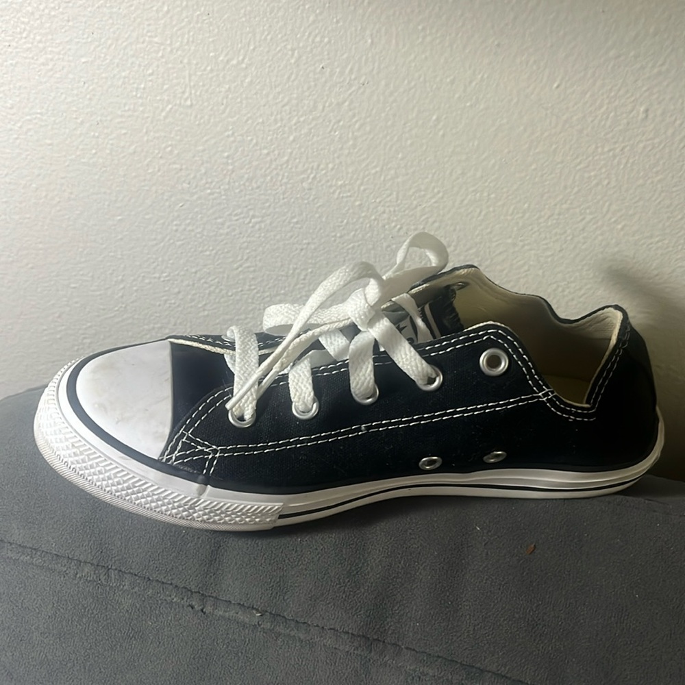Converse size 3